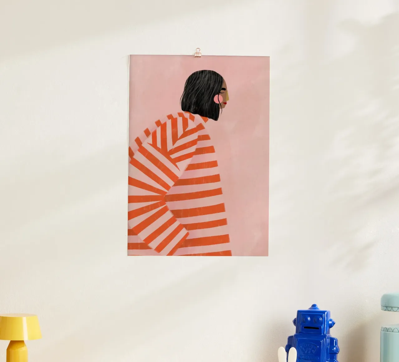 motivo a righe persona poster con telaio in legno da Louis Butler