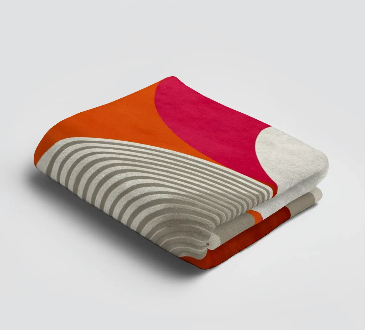 Symmetrical circle design towel by Carinaprint
