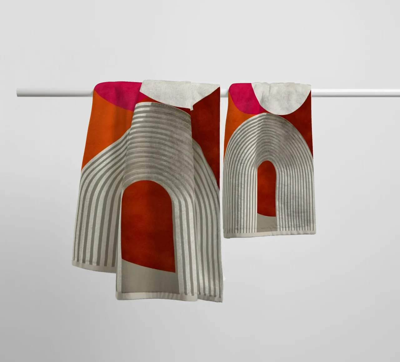 Symmetrical circle design towel by Carinaprint