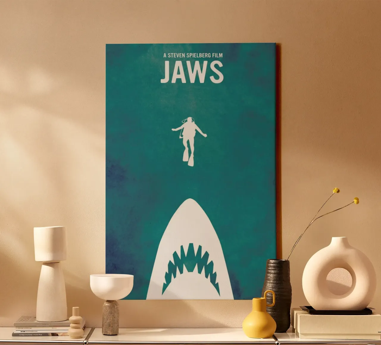 Jaws Inspired tela con Cornice a cassetta da Calm The Ham