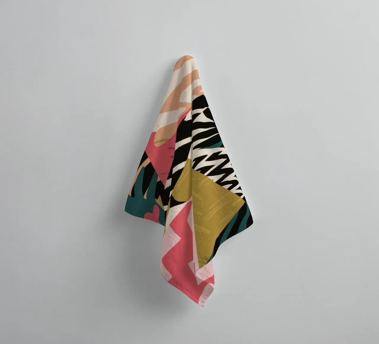 Dynamische vormfusie badhanddoek van Snow Mist