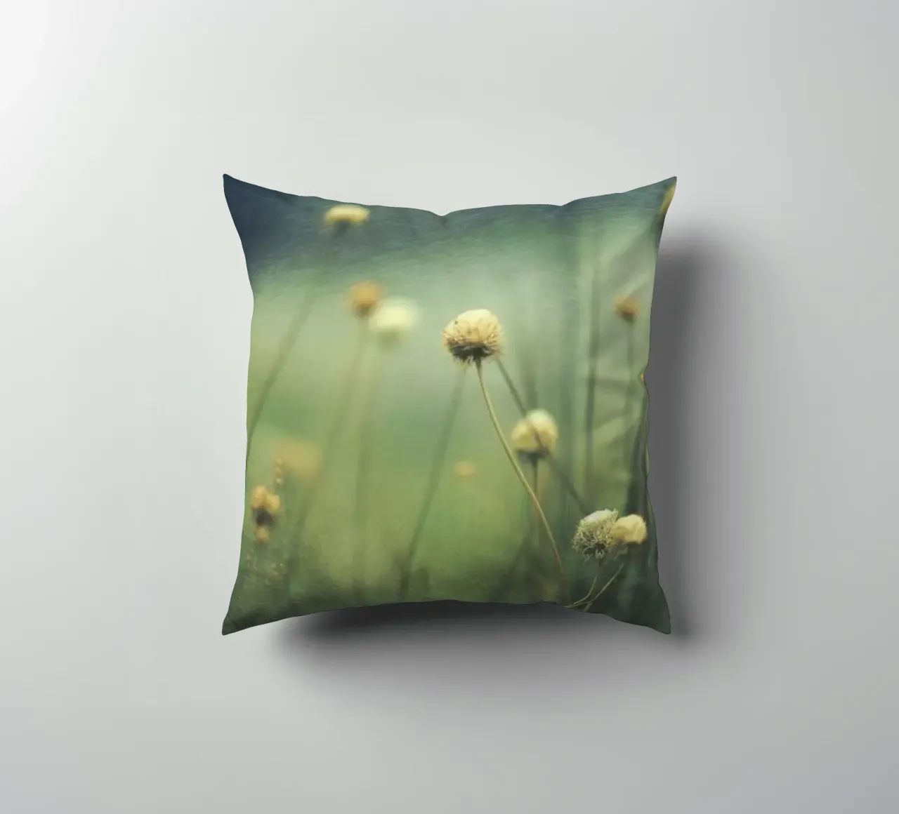 Nostalgic Nature No 4 cuscino da treechild