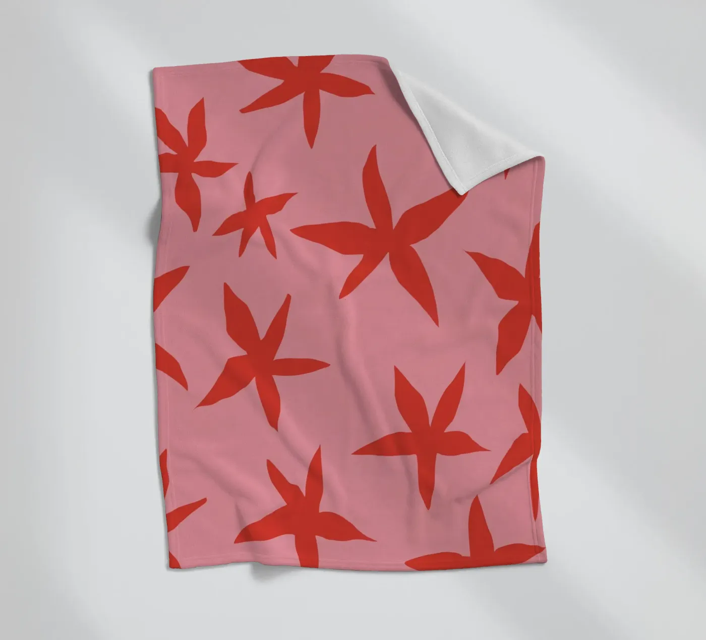 Botanical pattern 17 Fleecedecke von Little Dean