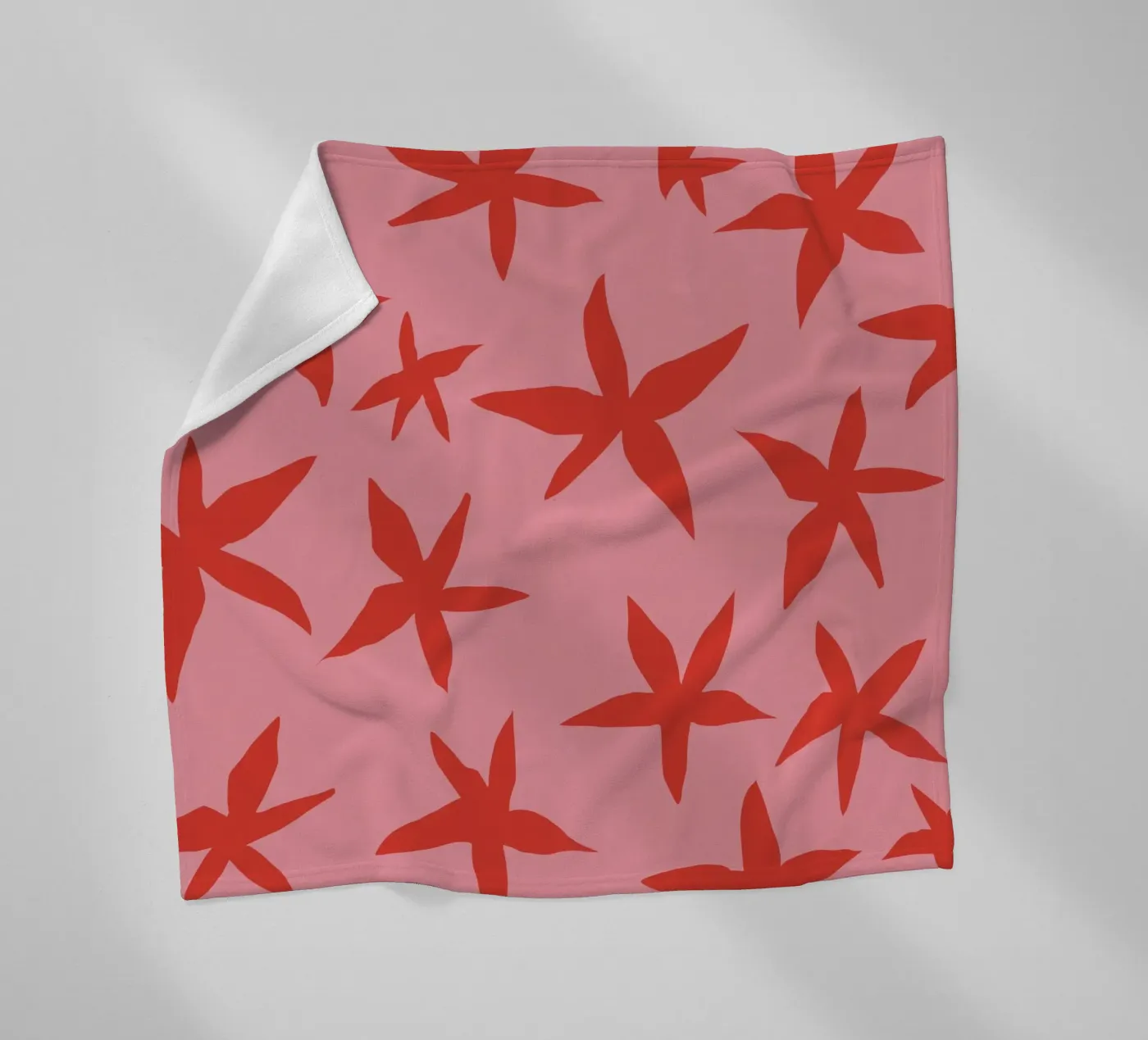 Botanical pattern 17 Fleecedecke von Little Dean