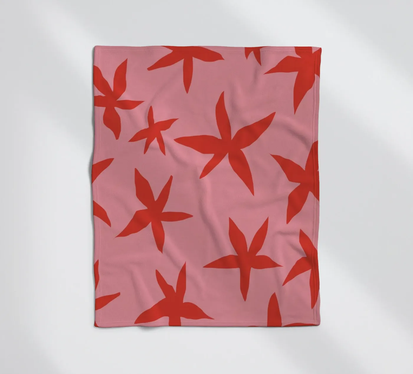 Botanical pattern 17 Fleecedecke von Little Dean