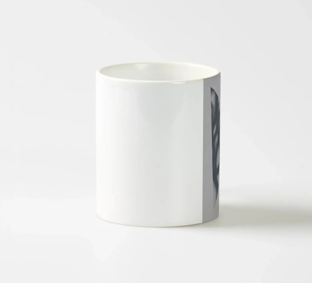Sfumature di grigio geometriche 04 tazza in ceramica da Little Dean