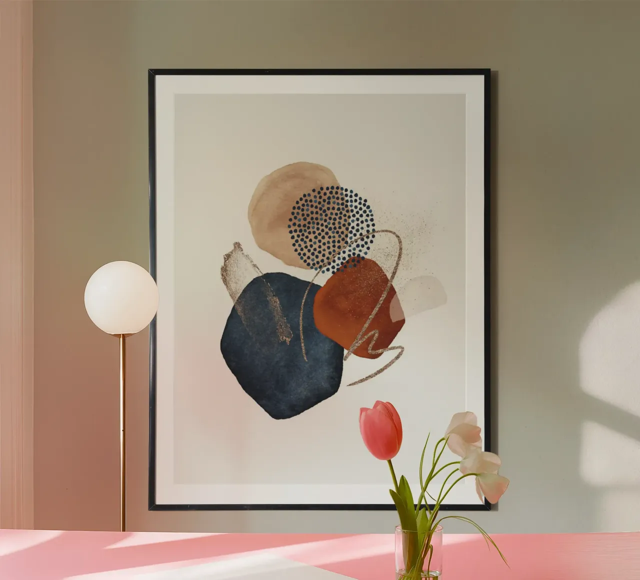 Poster astratto moderno con forme acquerellate blu e marrone poster con telaio in plastica da June Jordan