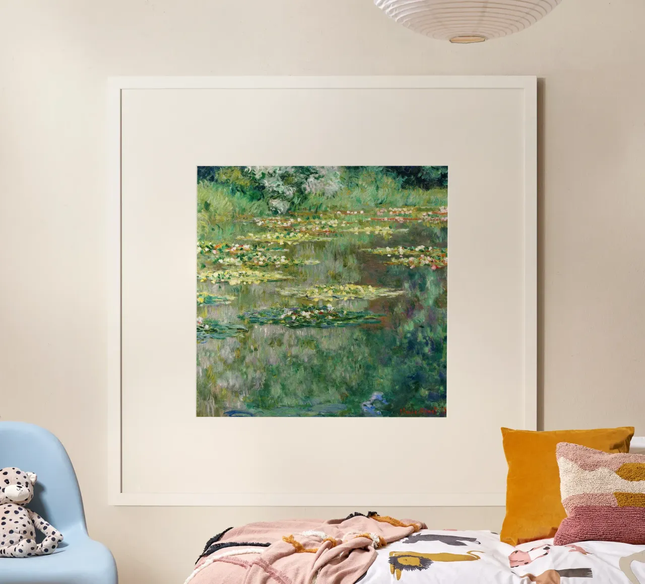Stagno delle ninfee II poster con telaio in plastica da June Jordan