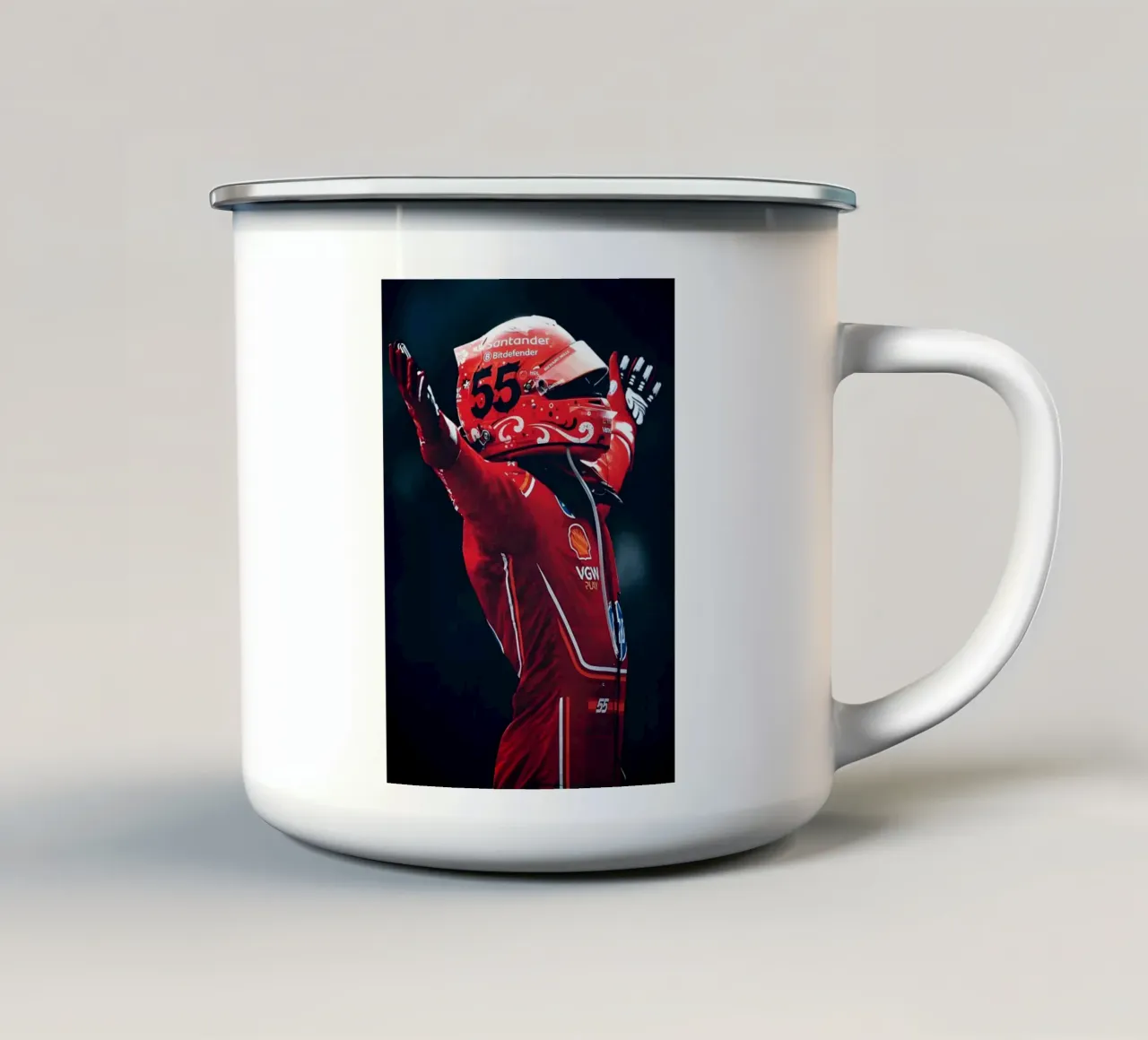 Carlos Sainz Jr. tazza in smalto da Low poly art