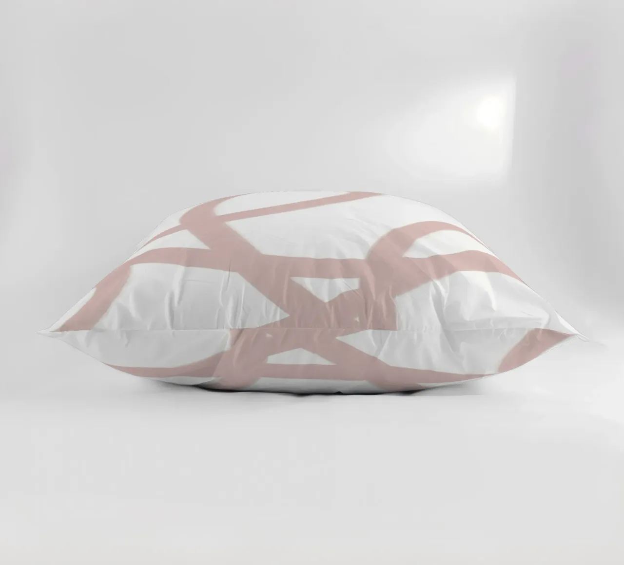 Beige and White Abstract Swirls cuscino da GraceDigitalArtCo