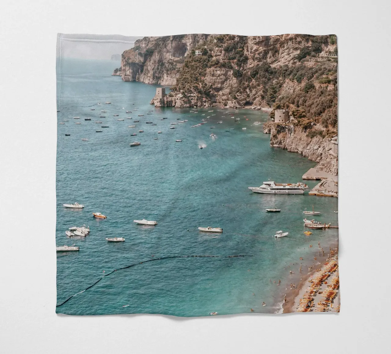 Positano Beach View coperta in pile da GraceDigitalArtCo