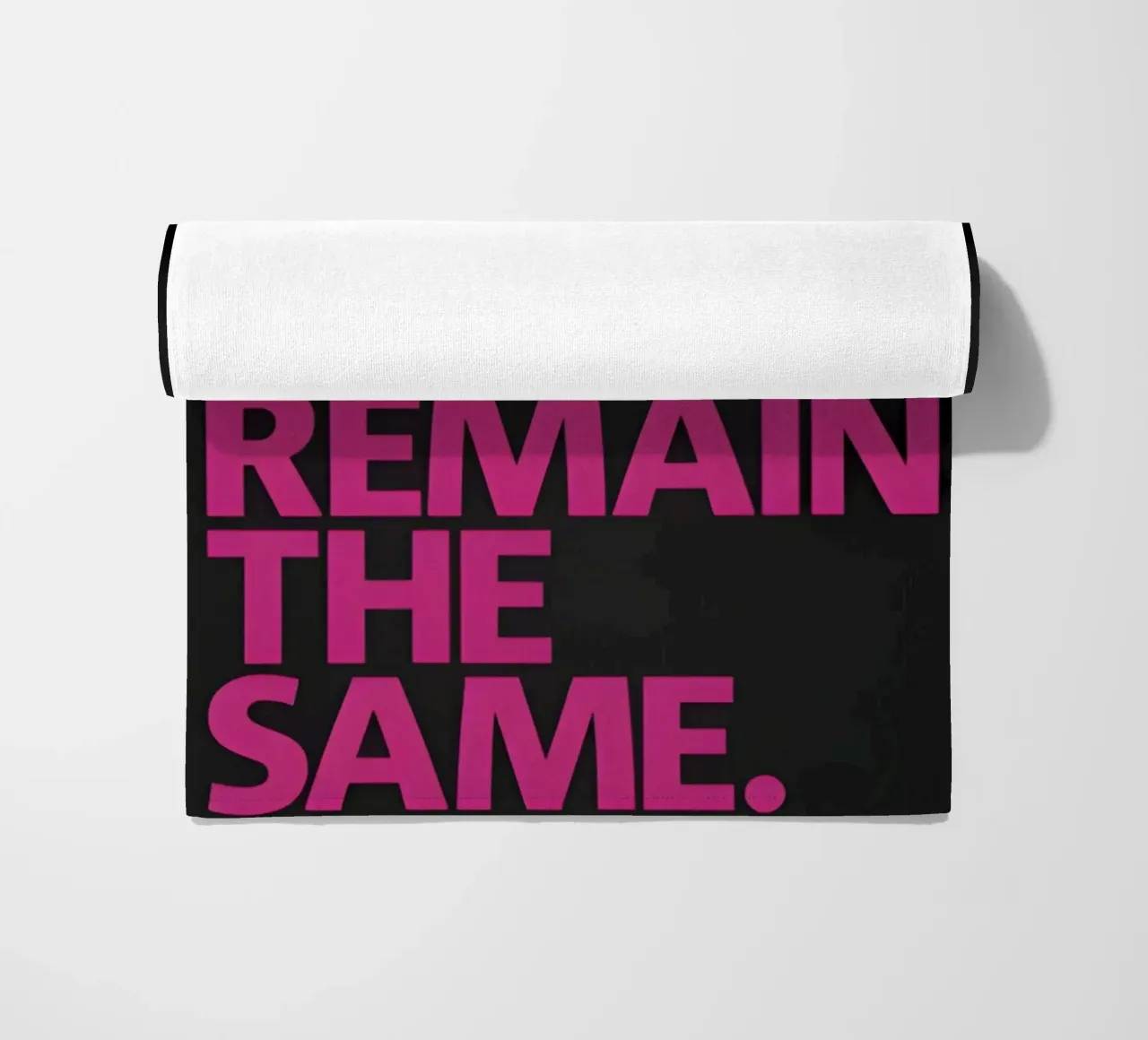 Train Insane Or Remain The Same' telo mare da Type & Tape