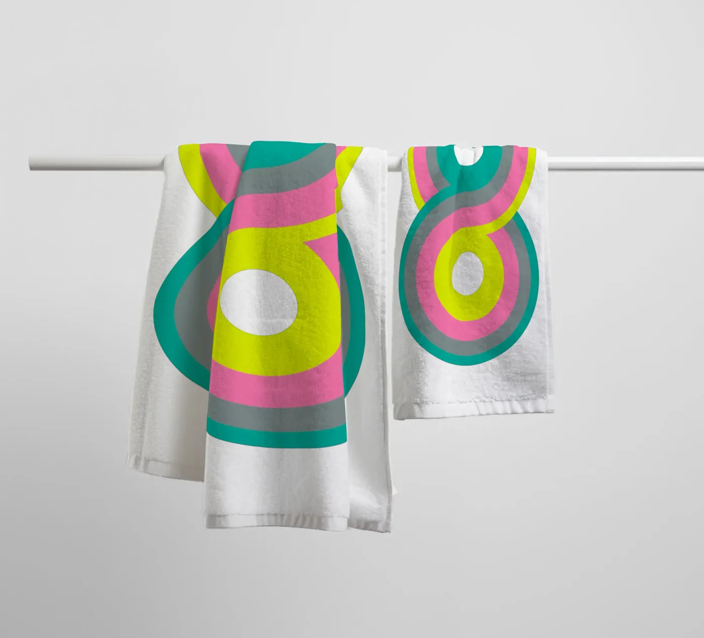 Infinity 2 towel by Metron