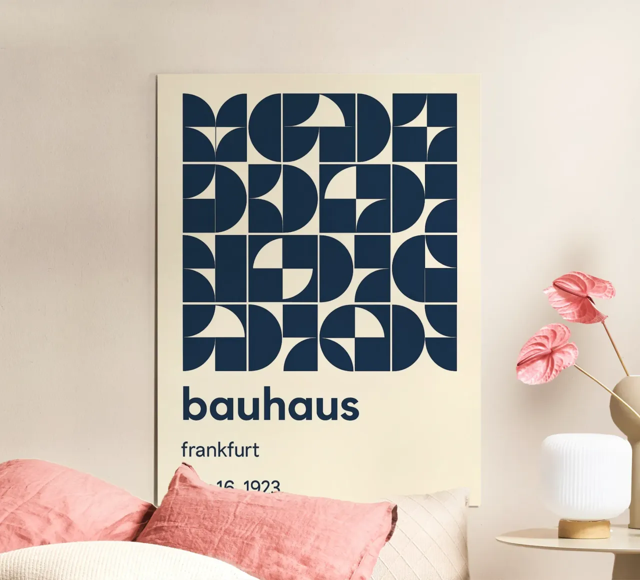 Geometria Bauhaus Francoforte poster con telaio in alluminio da Casa Calm