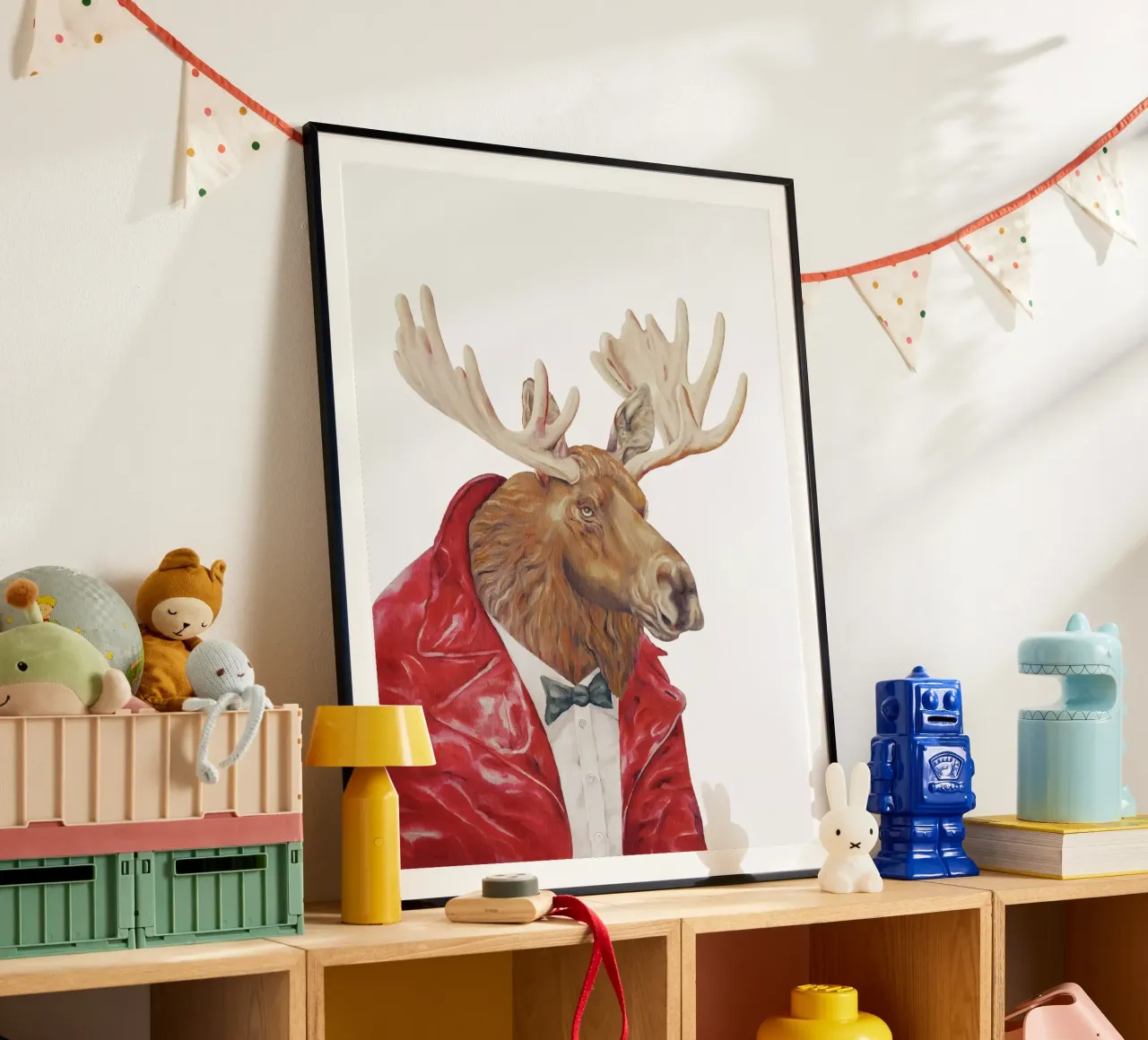 Alce in pelle - Alce marrone poster con telaio in legno da Animal Crew