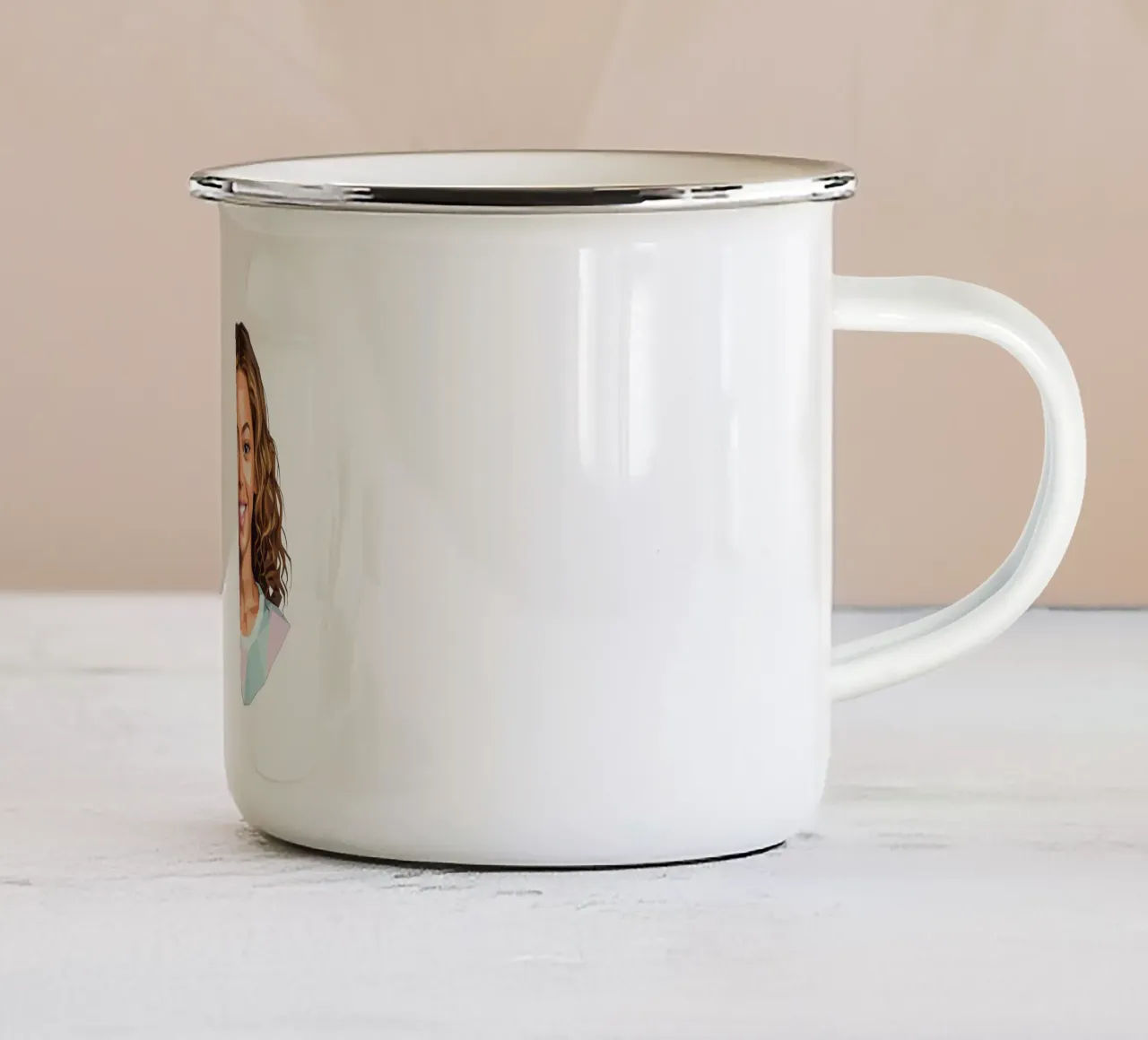 Beyoncé Lowpoly tazza in smalto da Low Profile