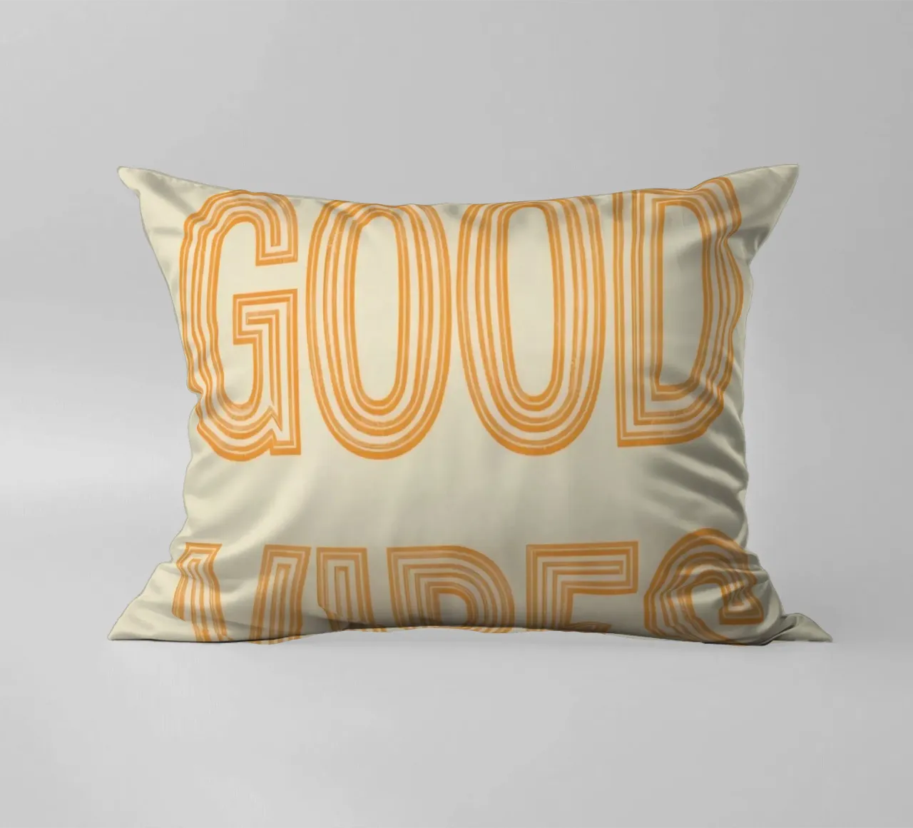 Grafica Good Vibes solo in arancione cuscino da DesignDoodle