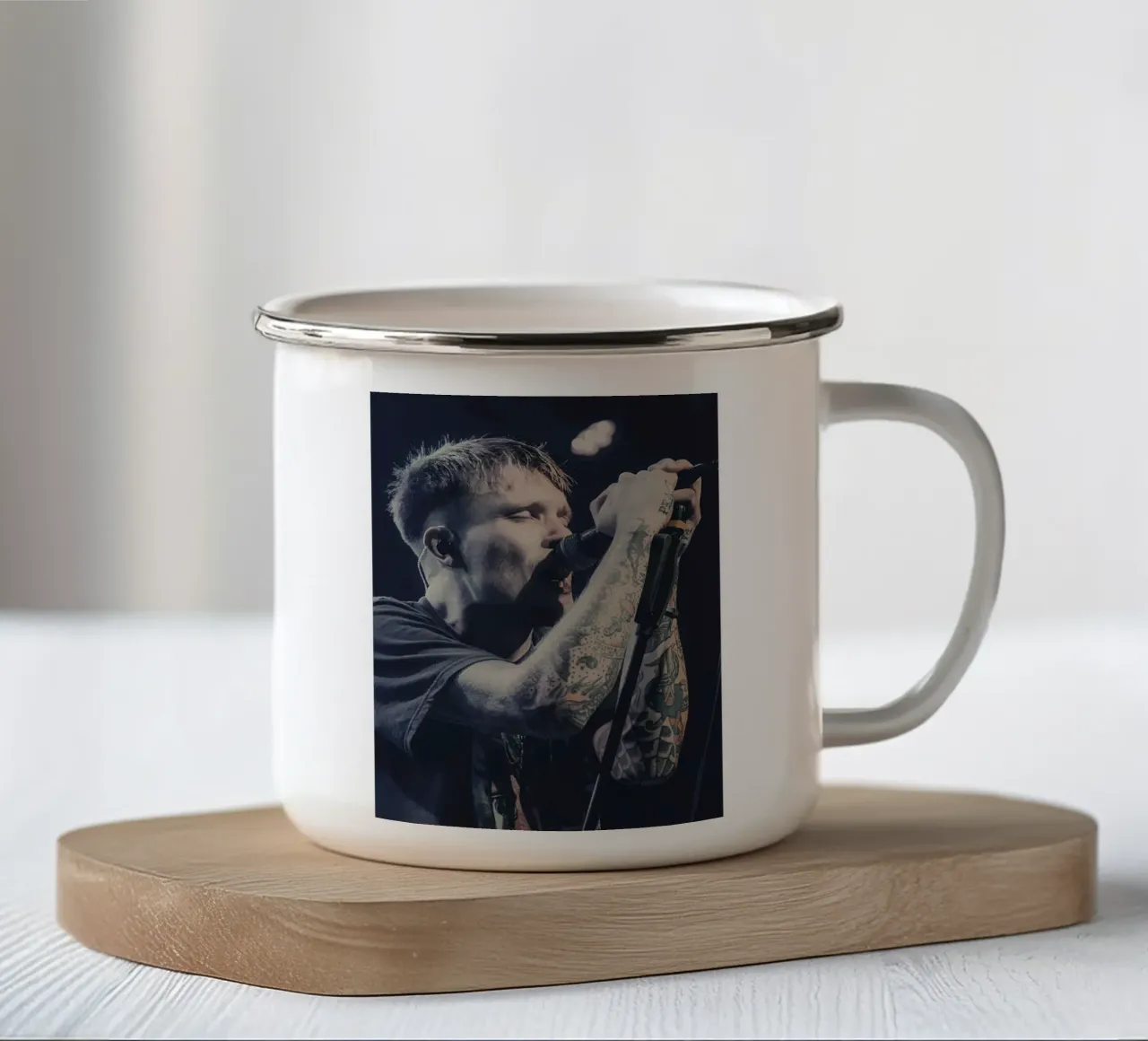 Ben Barlow Neck Deep tazza in smalto da Musadad Shop
