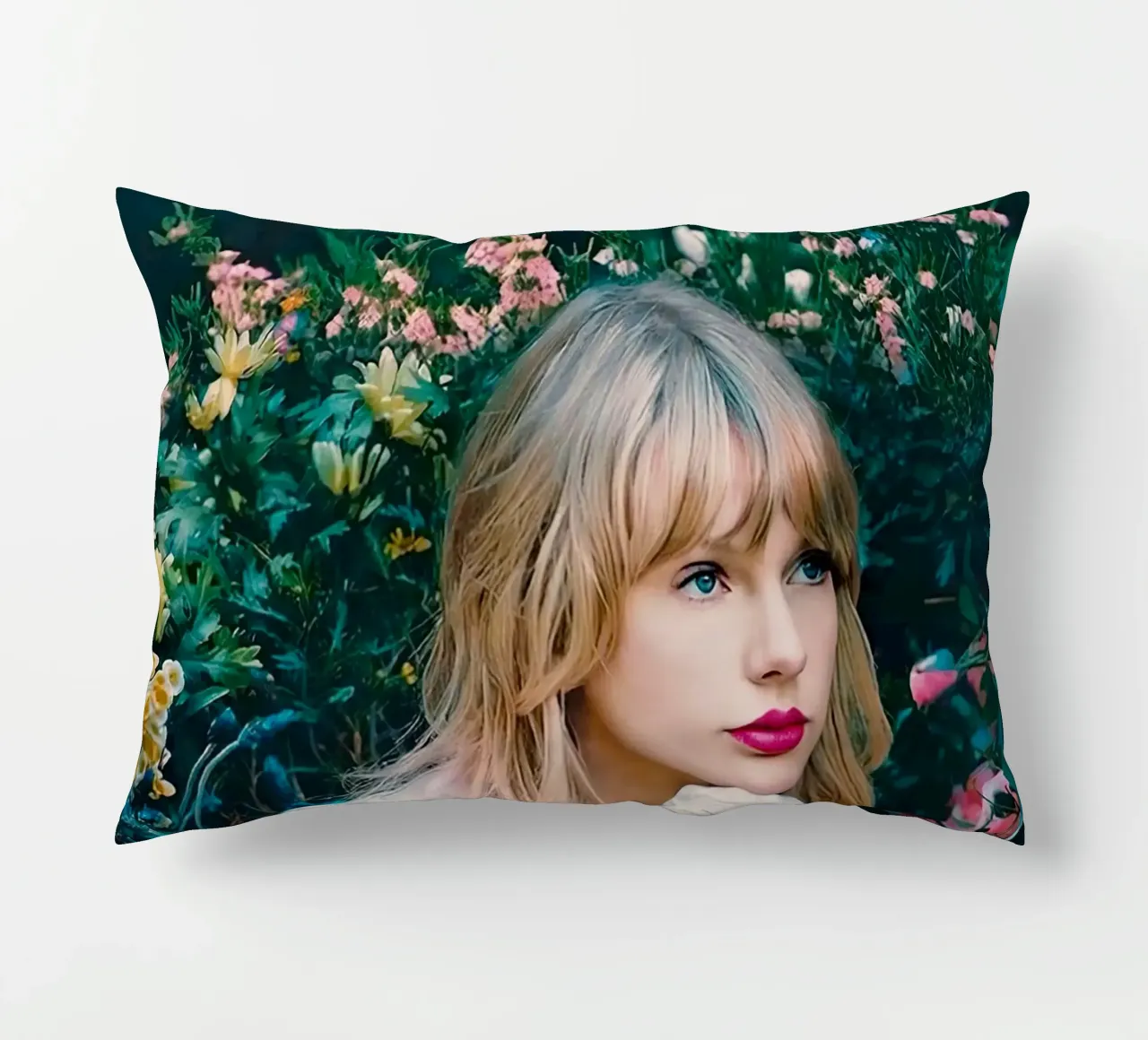 Taylor Swift cuscino da Musadad Shop