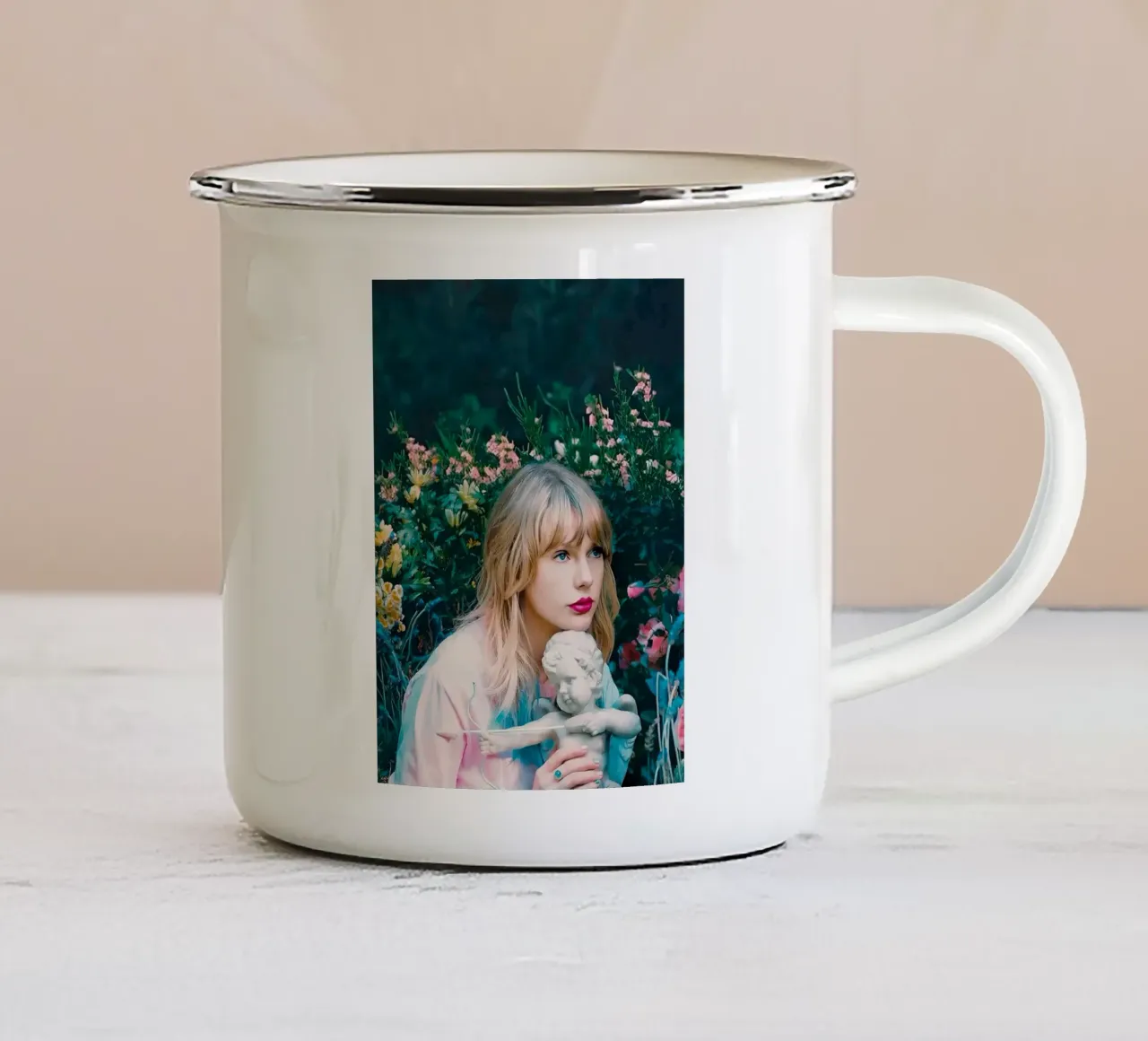 Taylor Swift tazza in smalto da Musadad Shop