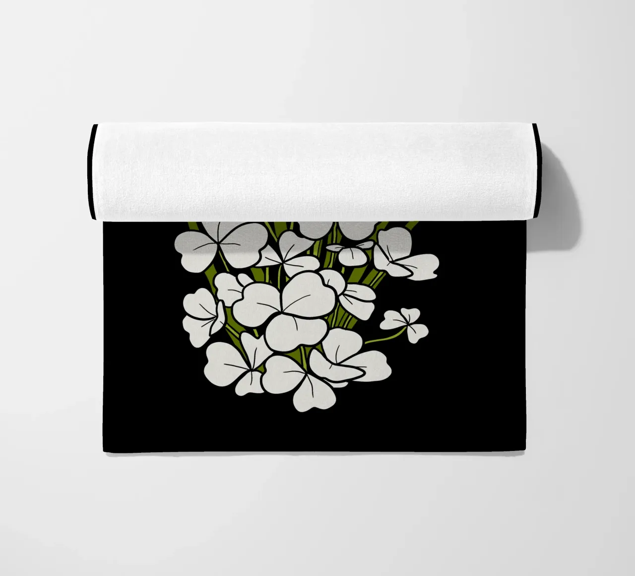 White shamrock telo mare da TijanaArtStudio88