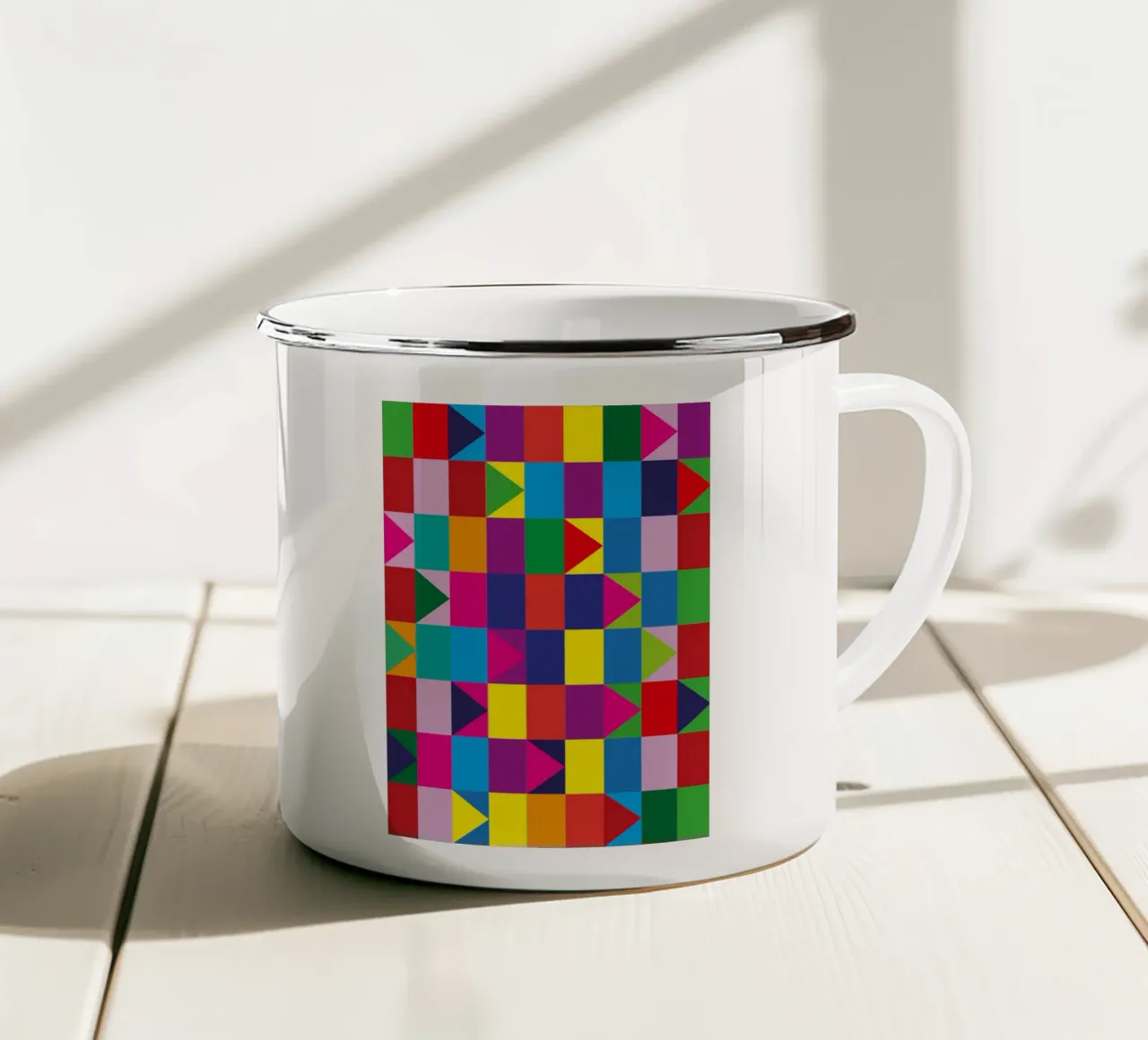 Farbenfroh tazza in smalto da Flo Klein