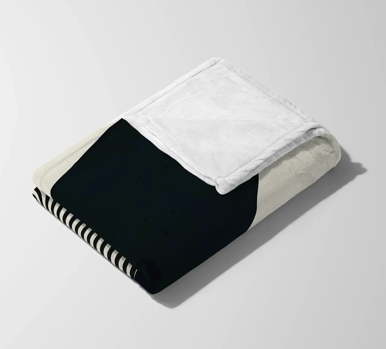 cerchio semicerchio forme geometriche in bianco e nero coperta in pile da Patrick M Gerber
