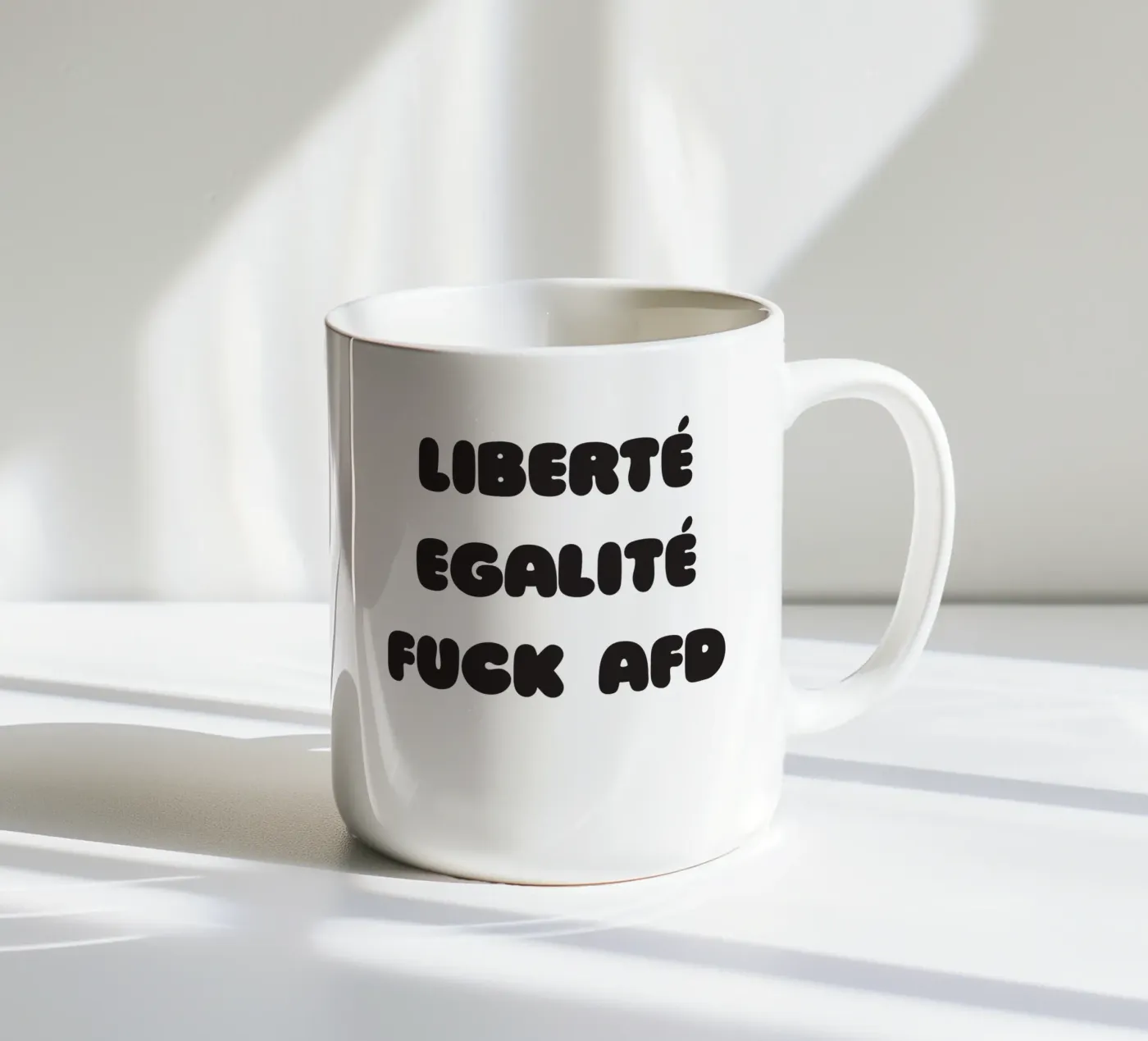 Liberté! ceramic mug by Verplanungsagentur