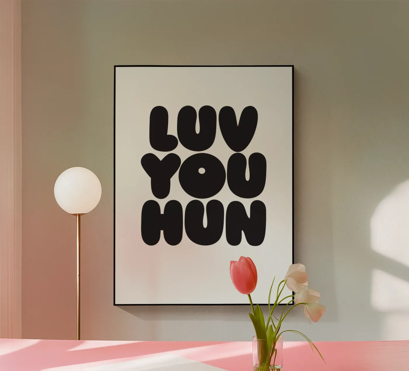 Luv You Hun plexiglass da Verplanungsagentur