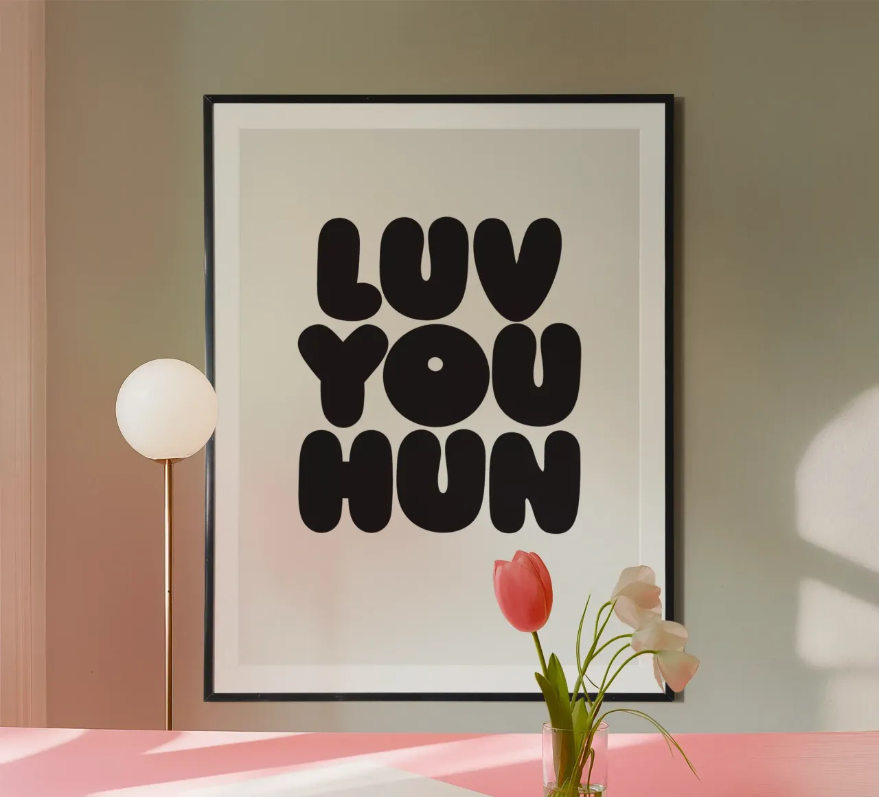 Luv You Hun poster con telaio in alluminio da Verplanungsagentur