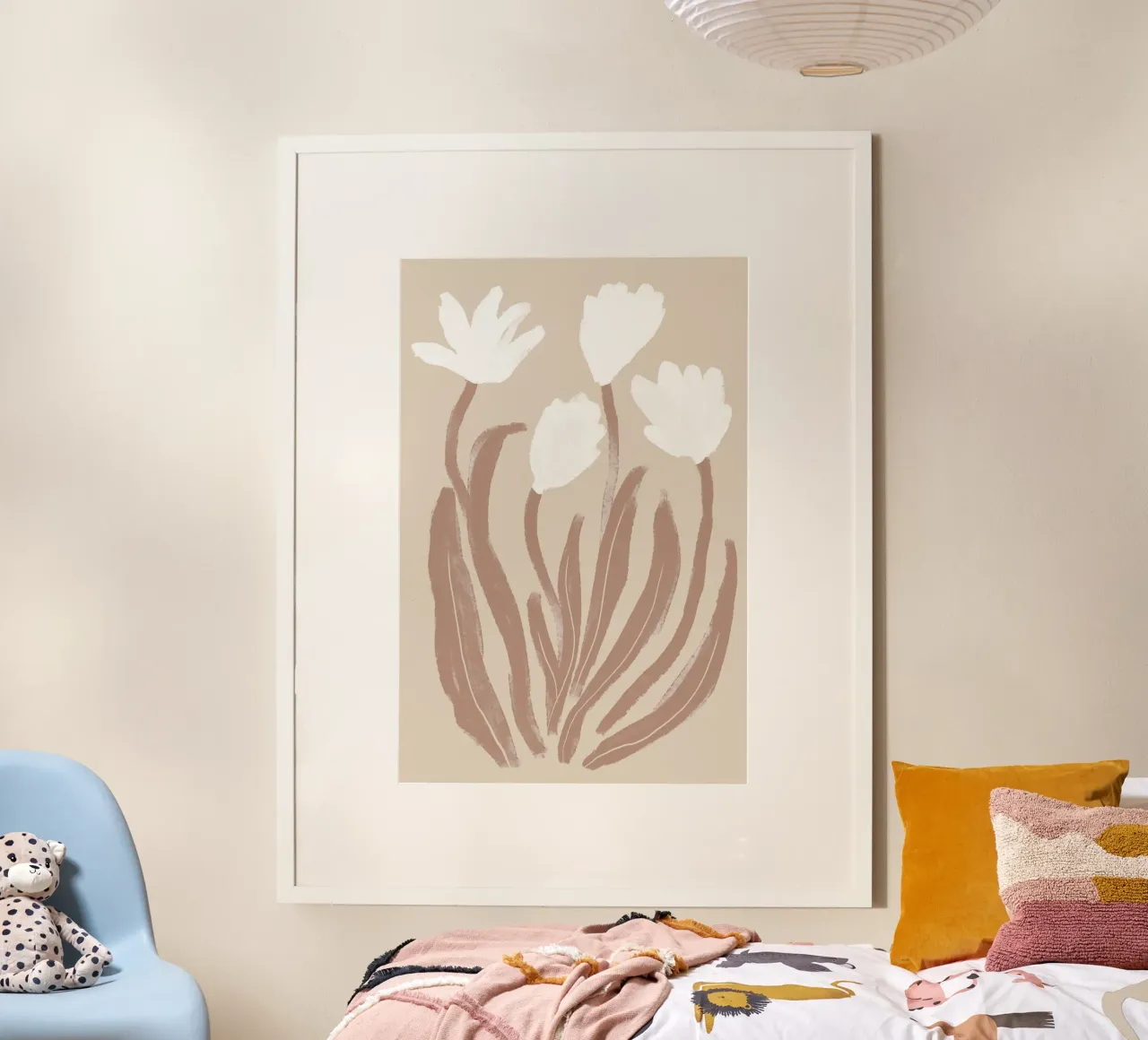 Abstracte witte bloemen met bruine bladeren poster met aluminium frame van Melloi Art Print