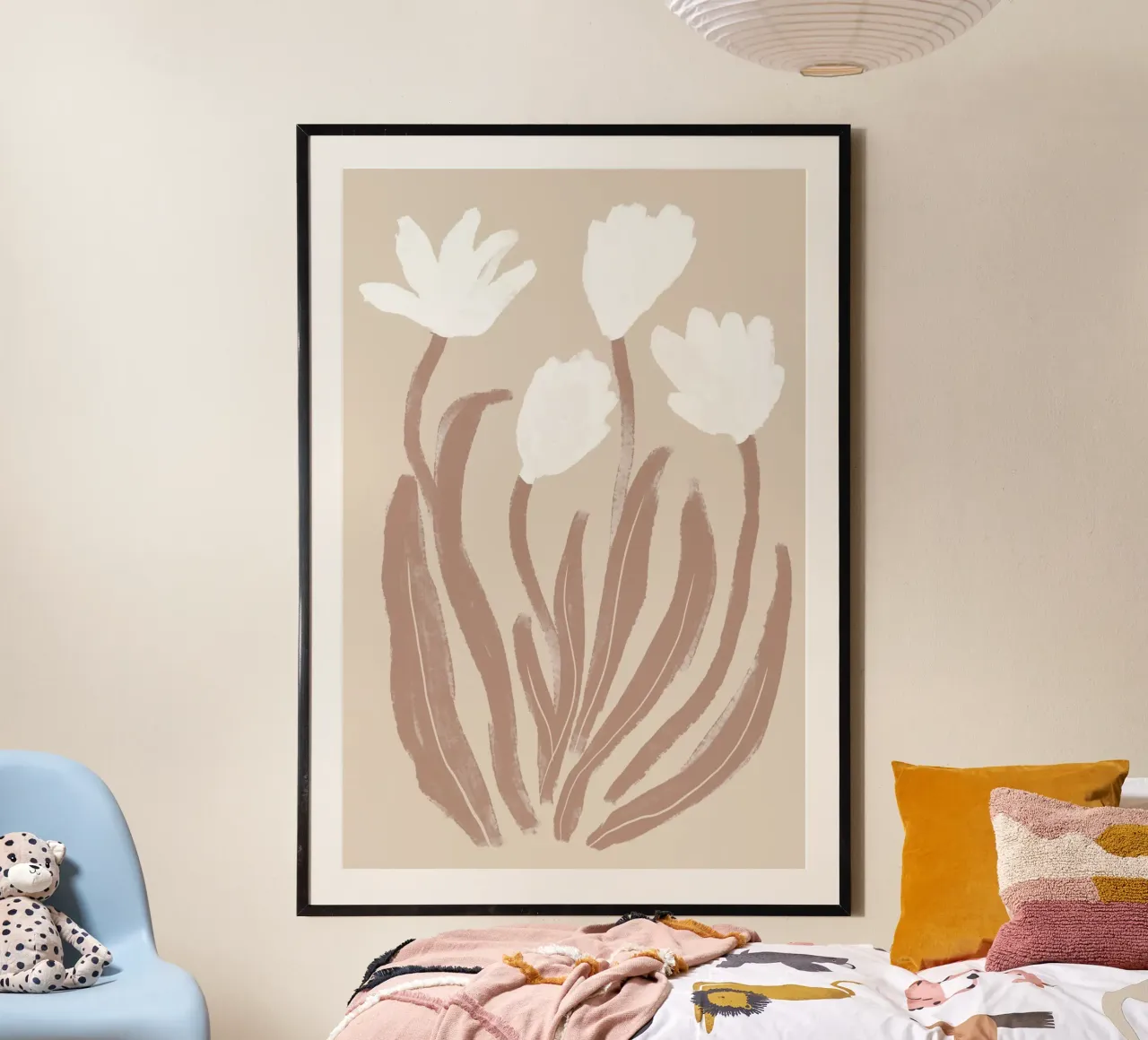 Abstracte witte bloemen met bruine bladeren poster met aluminium frame van Melloi Art Print
