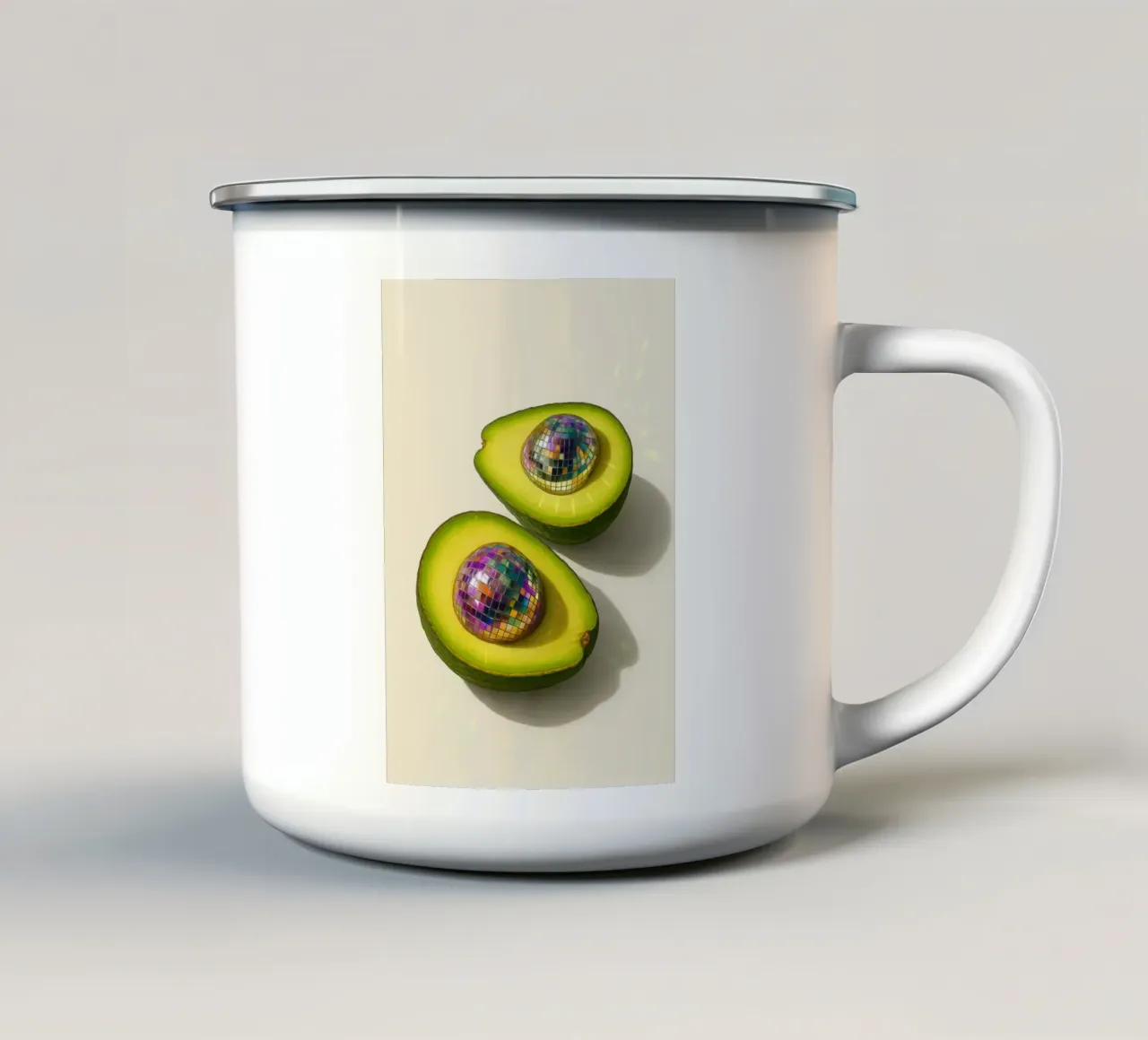 Disco Avocado tazza in smalto da Attaboy Dsgn
