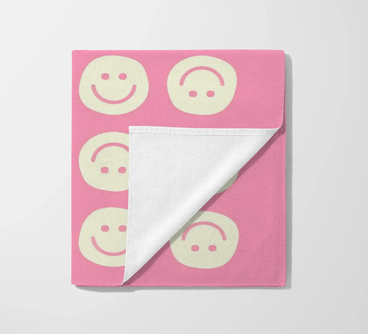 Pink Smiley telo mare da Attaboy Dsgn