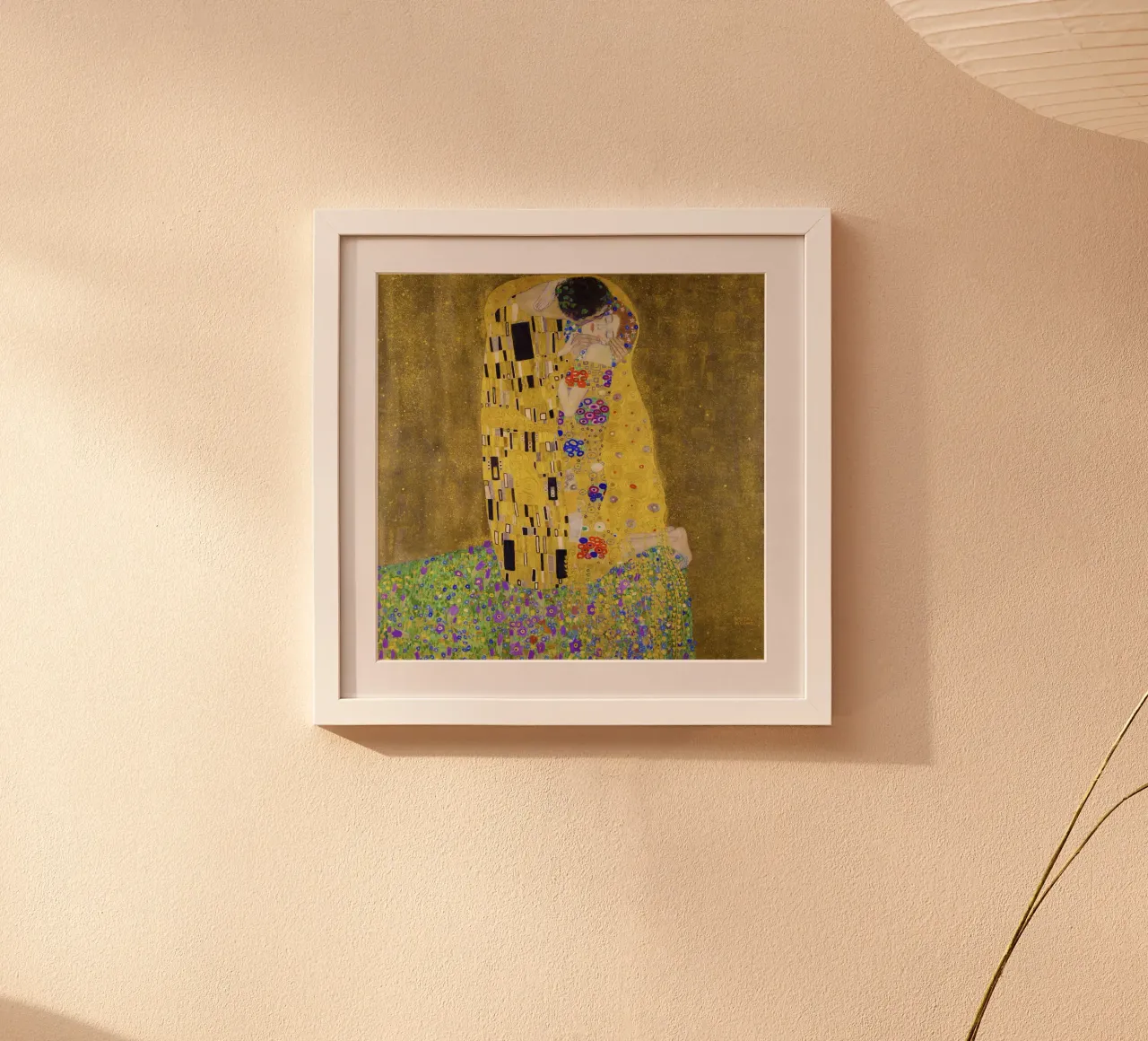 Il bacio di Gustav Klimt (1907-1908) poster con telaio in legno da Art History