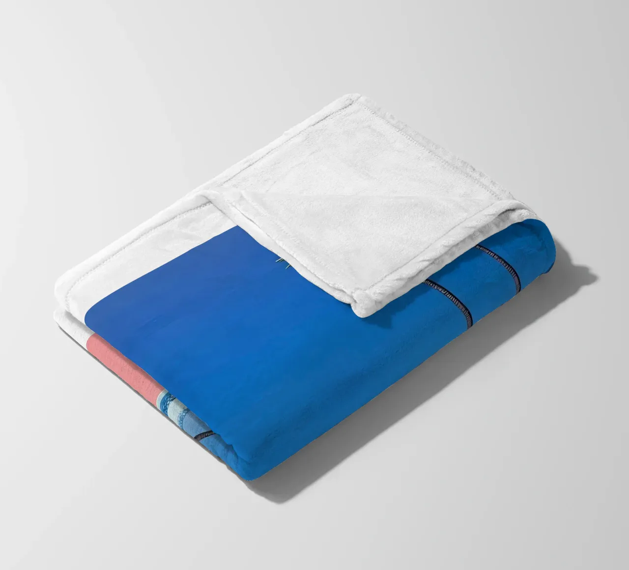 Auto rossa su una bella spiaggia coperta in pile da HKS JAPANESESTORE