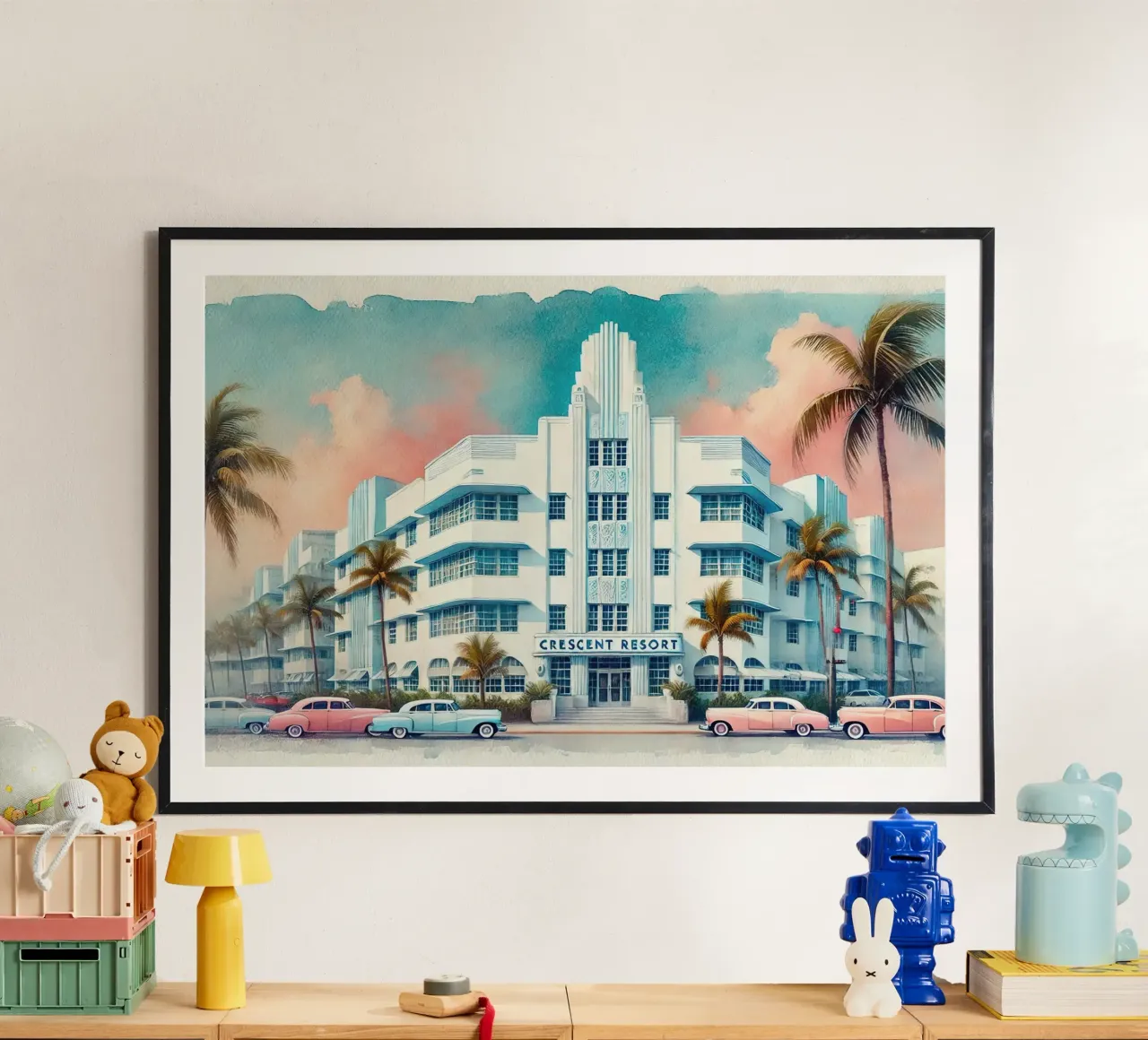 Poster d'epoca del Crescent Resort, Miami Beach poster con telaio in legno da Chromatic Fusion Studio