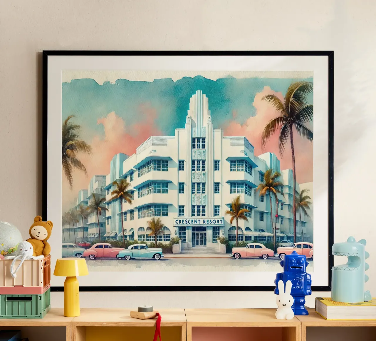 Poster d'epoca del Crescent Resort, Miami Beach poster con telaio in legno da Chromatic Fusion Studio