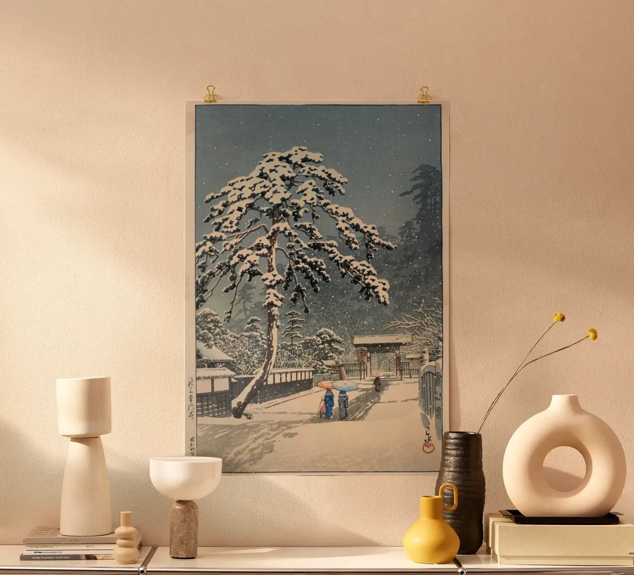 Ukiyo-e: Hasui Kawase - Ikegami Honmon-ji (池上本門寺) poster con telaio in alluminio da Aesthetic Muse