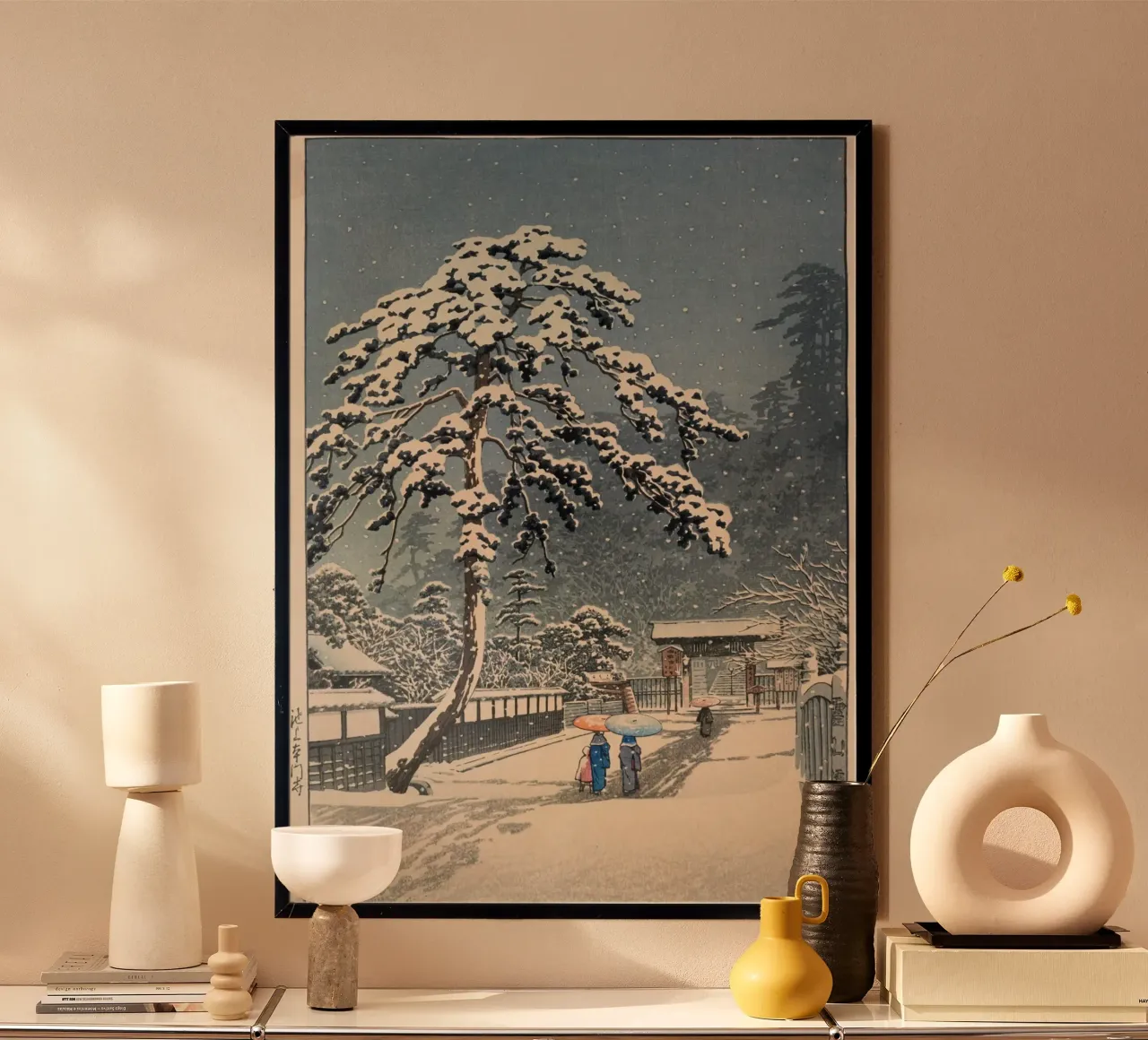 Ukiyo-e: Hasui Kawase - Ikegami Honmon-ji (池上本門寺) poster con telaio in alluminio da Aesthetic Muse