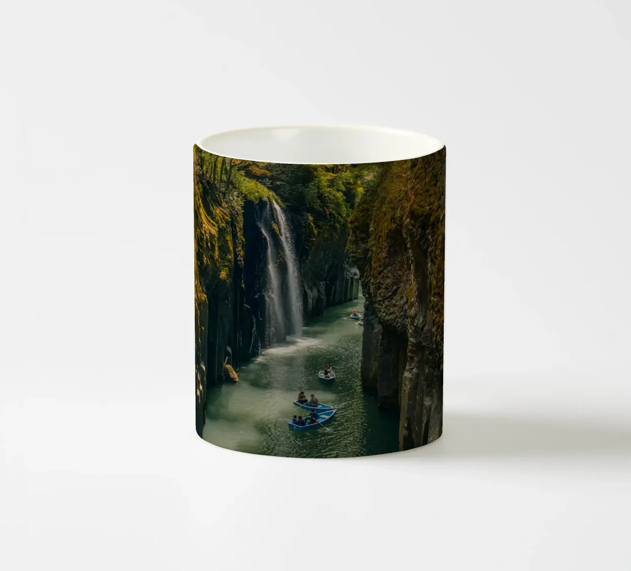 Gola di Takachiho a Miyazaki, Giappone tazza in ceramica da Marcel Bisig