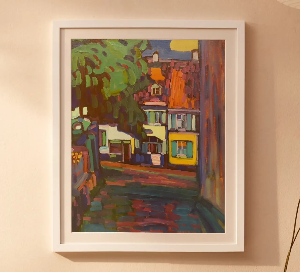 Wassily Kandinsky - Le case di Murnau a Obermarkt - Arte astratta poster con telaio in alluminio da Aesthetic Muse