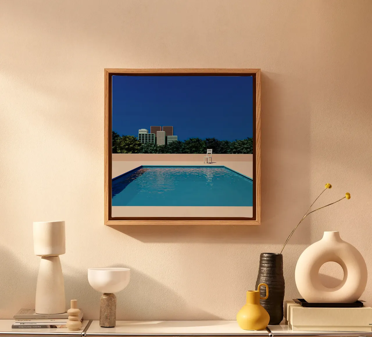 Empty Sunny City Pool Leinwand mit Schattenfugenrahmen von Leonard Barreiro