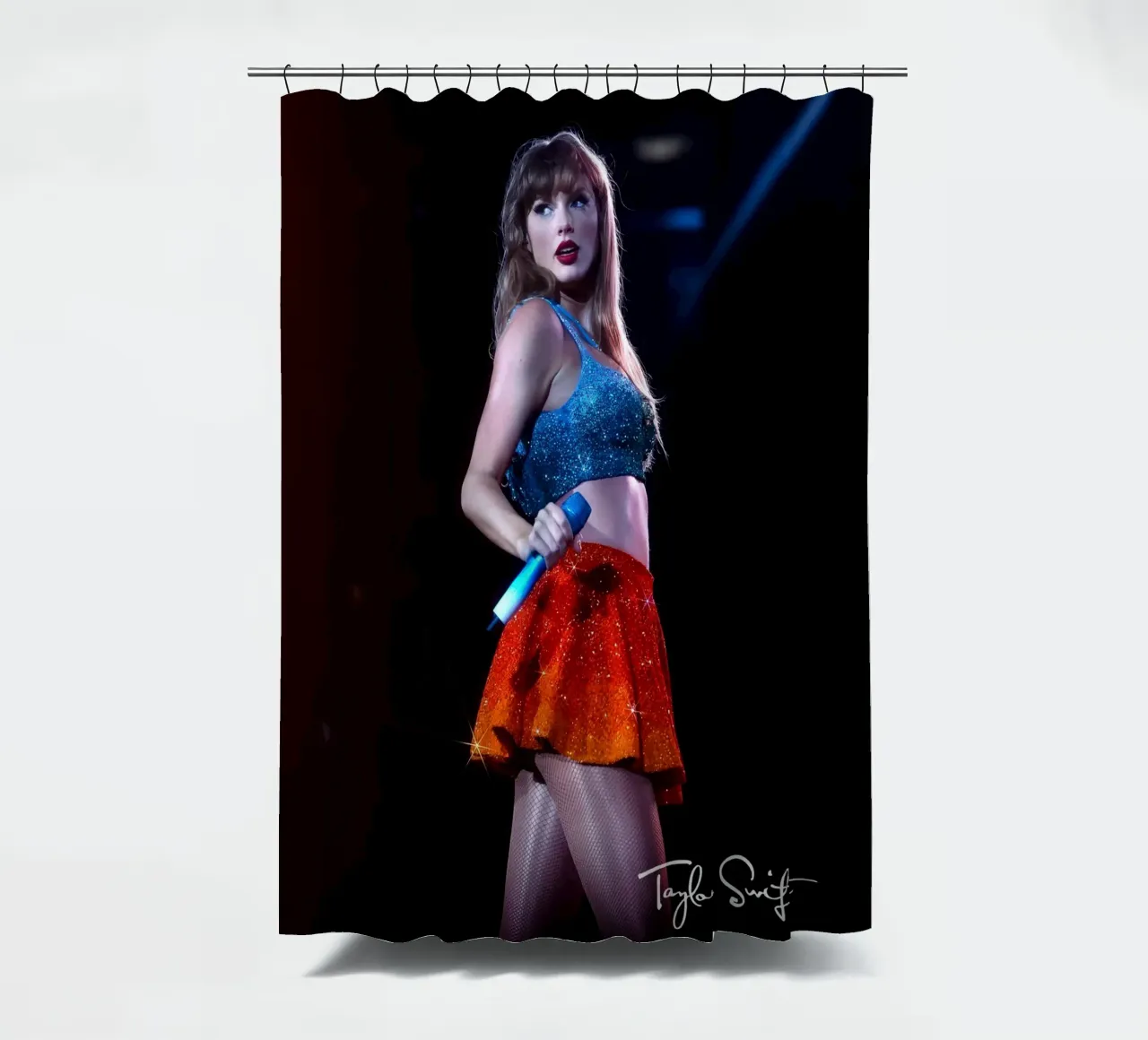 Taylor Swift perfom tenda da doccia da AudioLibrary