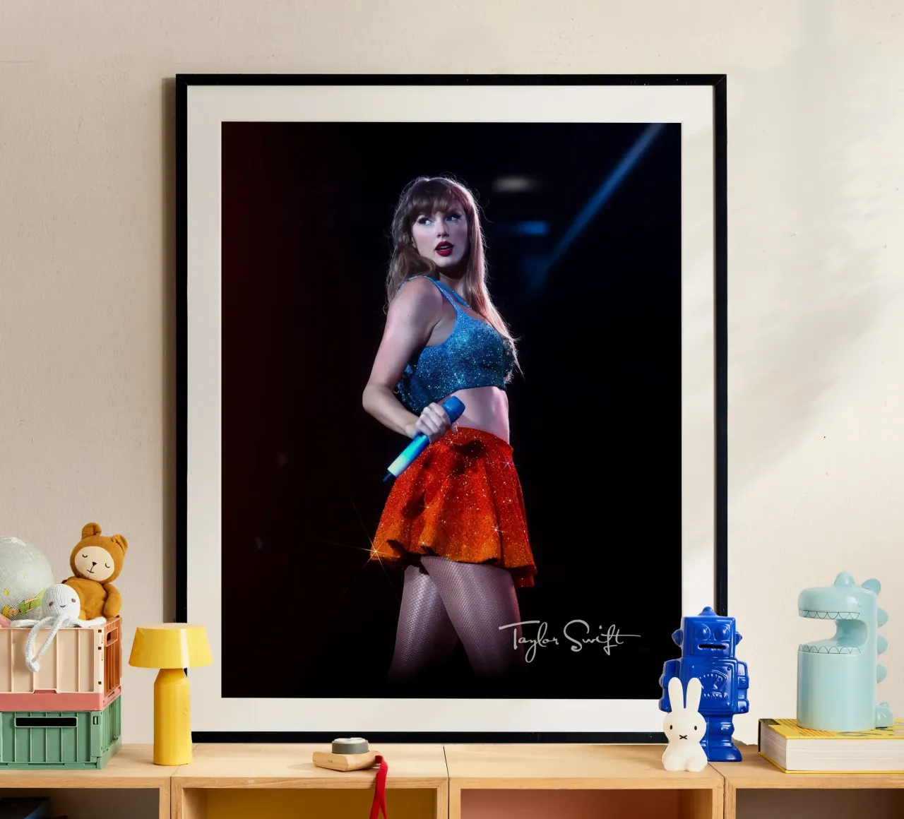 Taylor Swift perfom poster con telaio in legno da AudioLibrary