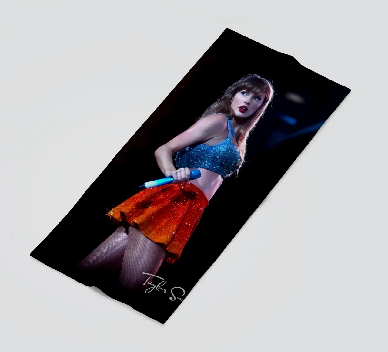 Taylor Swift perfom telo mare da AudioLibrary