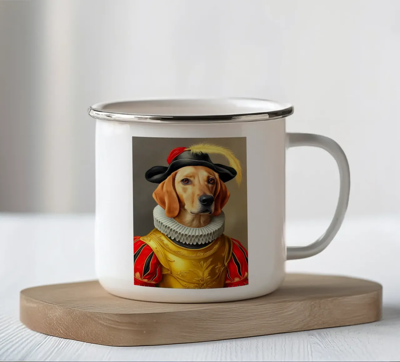 Cane rinascimentale tazza in smalto da Fleur de Lys