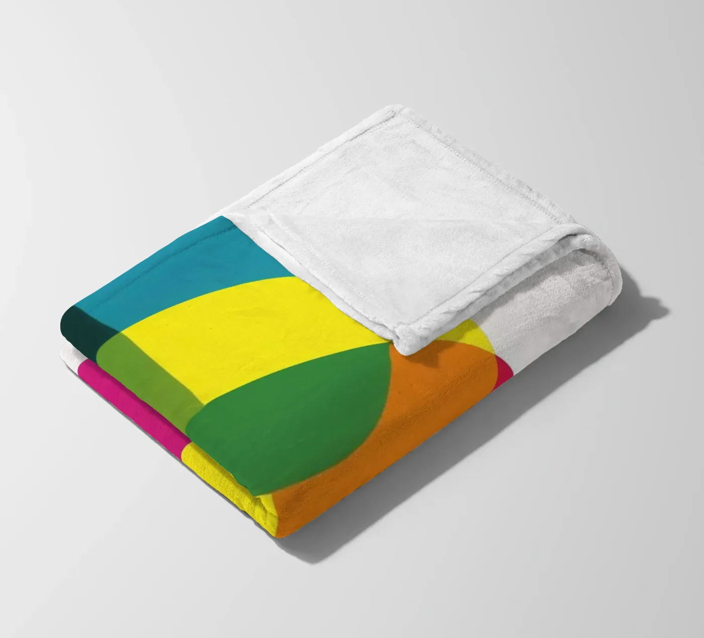 Triptych 2 coperta in pile da LeDieg