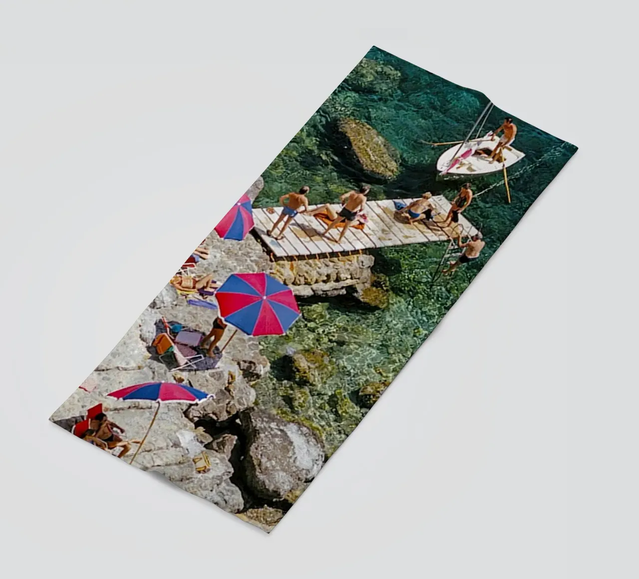 Sulla spiaggia telo mare da The Poster UK