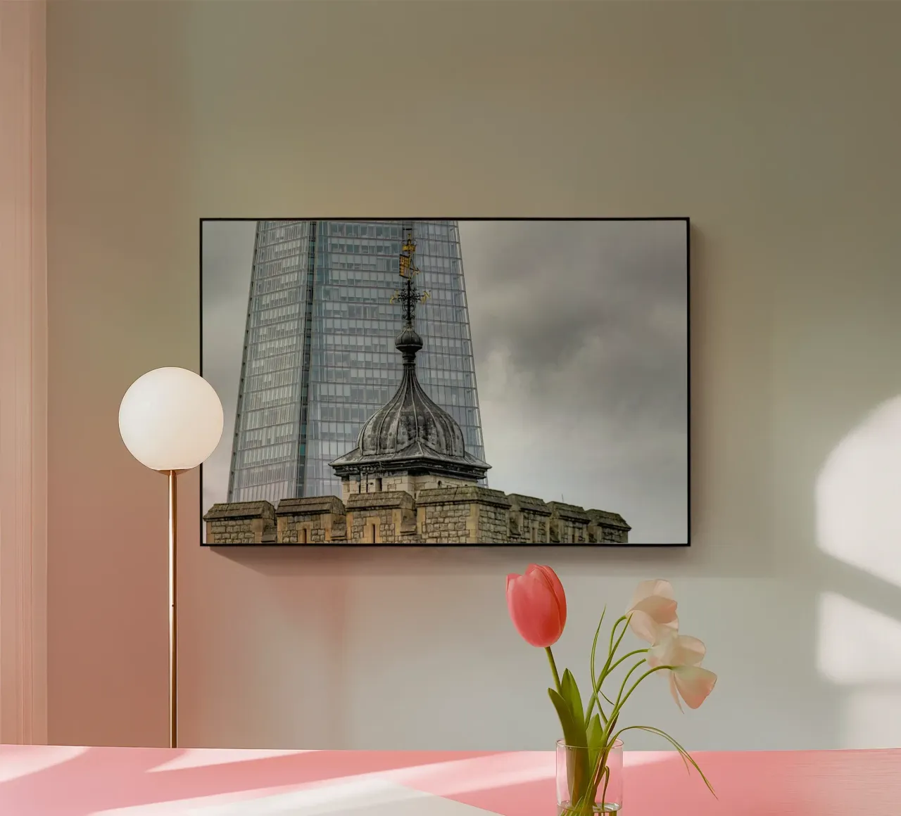 Shard and Tower plexiglass da Michael Belhadi